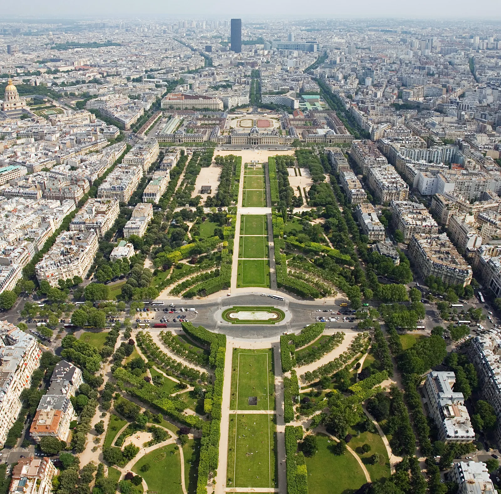 France eSIM Guide: Paris Arrival, Trains, and Data Tips